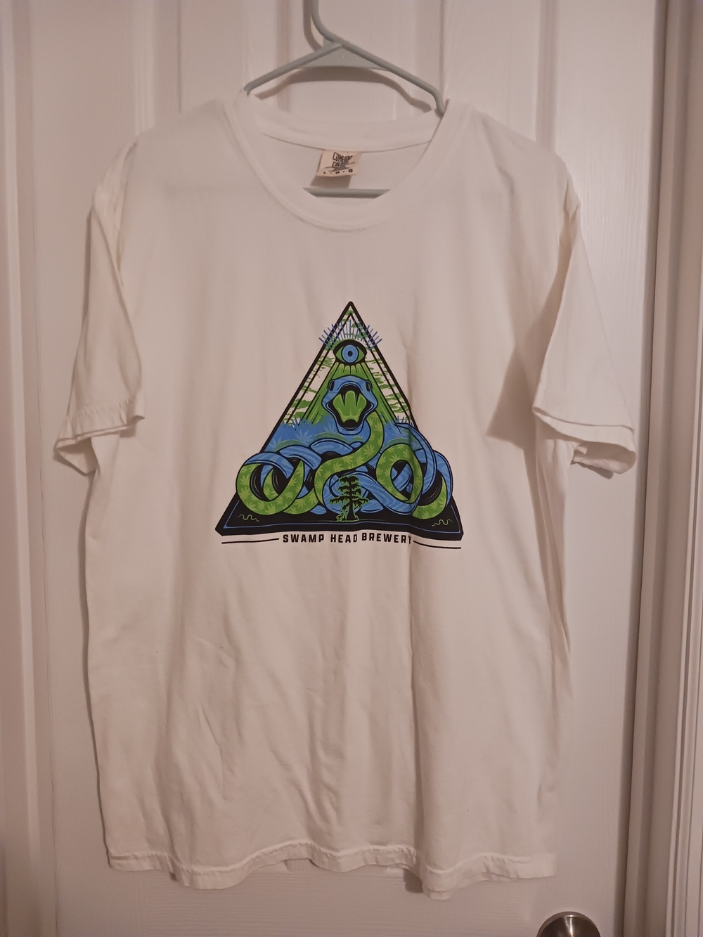 Comfort Colors White SS Tee with Green & Blue Triangle Graphic - Swamp Snake Lg